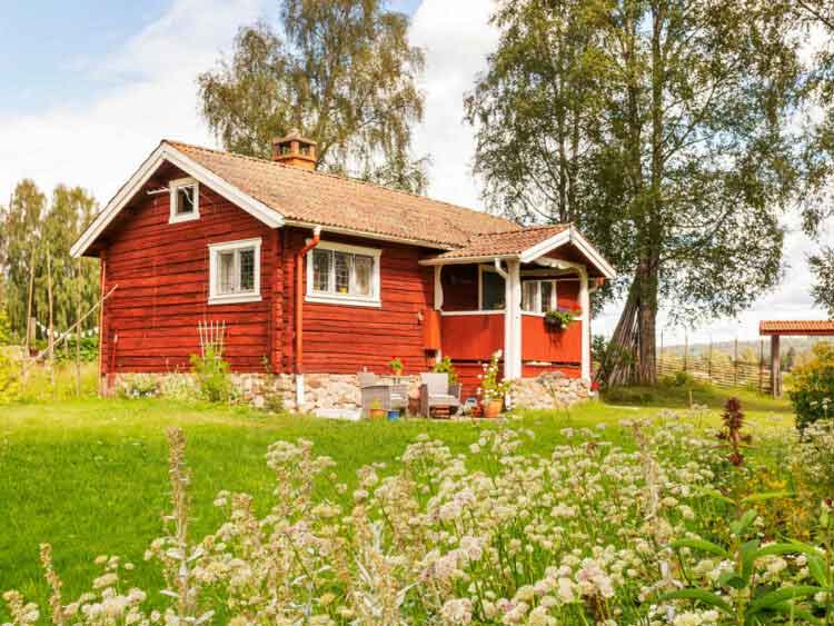 Falu Rödfärg Original Red – Authentic Swedish Facade Paint from Sweden | 10L